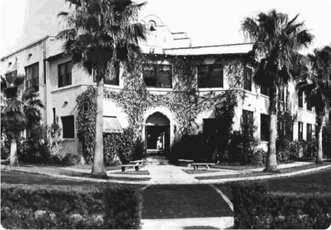 Click for The Cushman School History Page