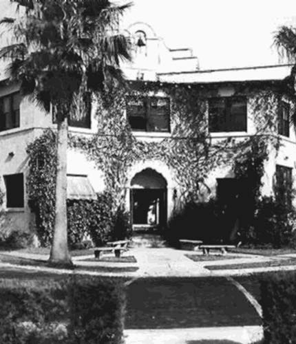 Click to visit The Cushman History page